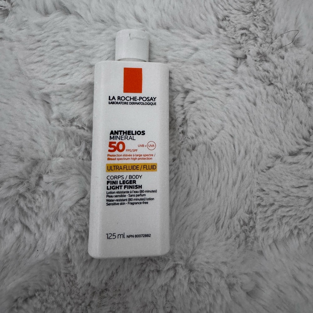 La Roche-Posay Anthelios Mineral SPF 50 Ultra-Fluid Body Sunscreen - White